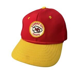 VINTAGE Kansas City Chiefs NFL SnapBack Hat KC Youngan Cap Patch Red Yellow - BN